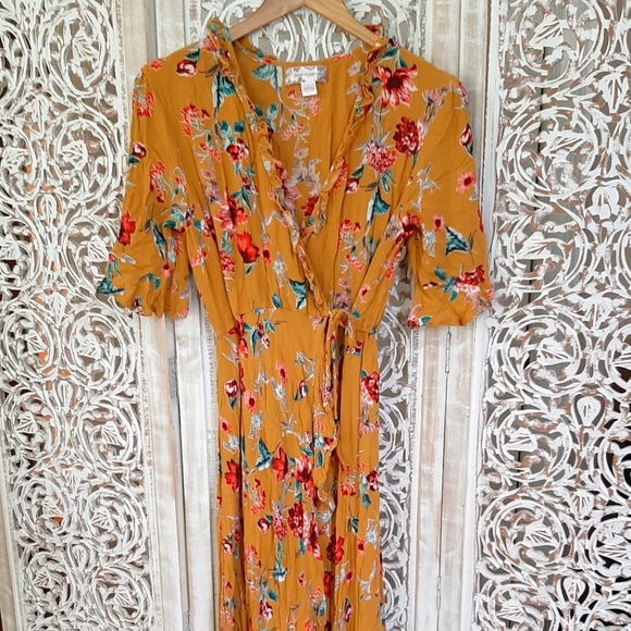 Band of Gypsies Dresses & Skirts - Floral Wrap Dress